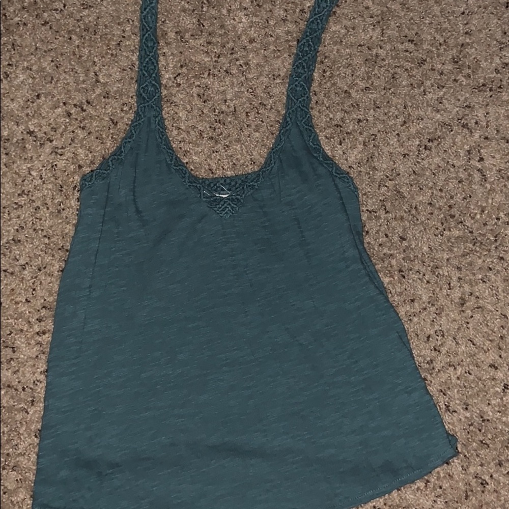 Buckle Tank